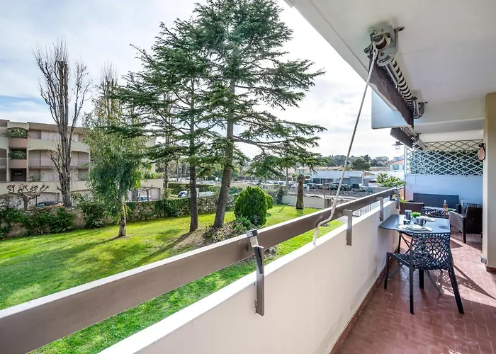 Les Cyclades By Interhome Antibes