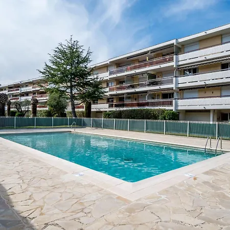 Apartment Les Cyclades By Interhome *